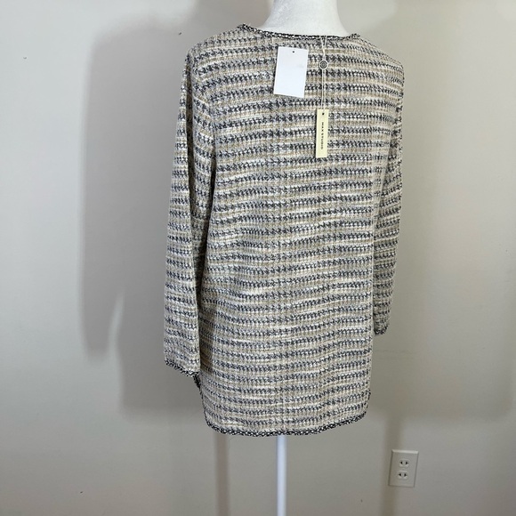 N.W.T. Max Studio sz med knit top textured fabric in cream, tan, black - Picture 3 of 13
